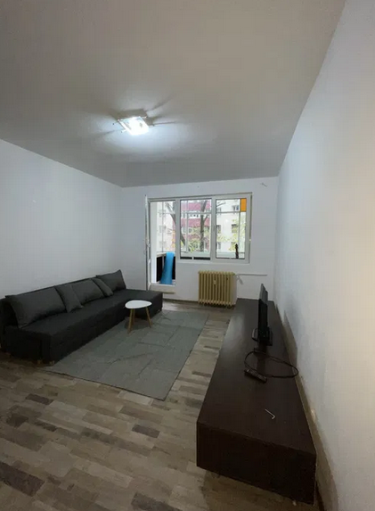 Titan- metrou si parc IOR